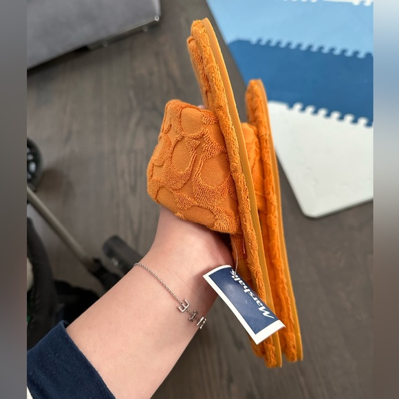 BNWT COACH Bridgett Sandal In Signature Terry Cloth! SIZE 7.5! - Picture 7 of 11